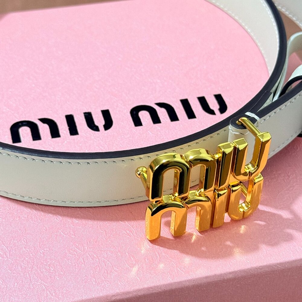 Miu Miu Womens Gold Logo Lettering Buckle Bel - Picture 2 of 6